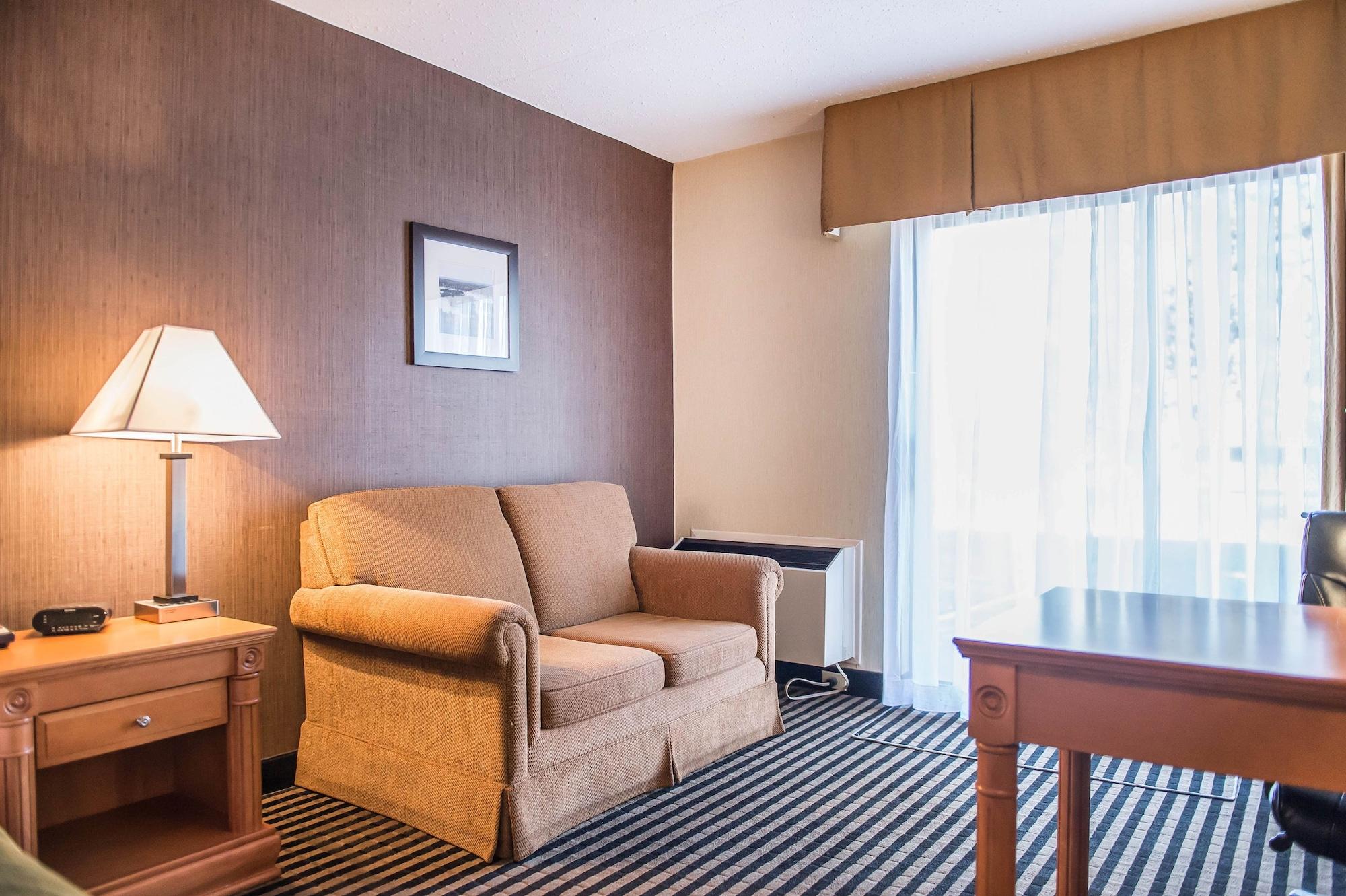 Comfort Inn Броквилл Экстерьер фото