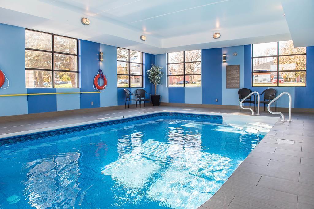 Comfort Inn Броквилл Экстерьер фото