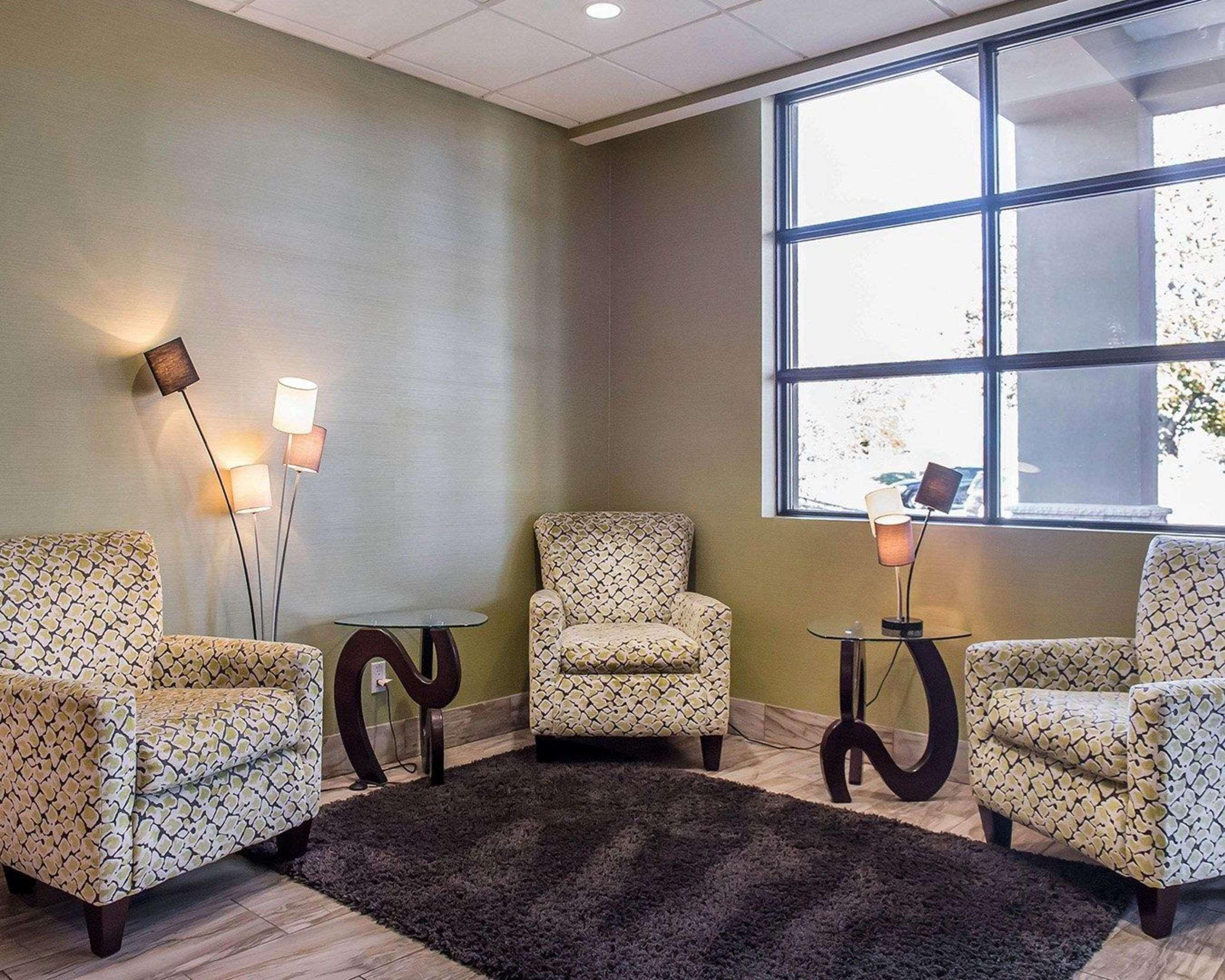 Comfort Inn Броквилл Экстерьер фото