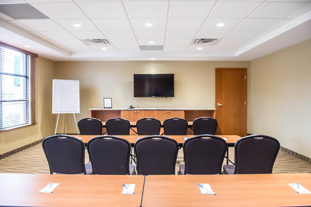 Comfort Inn Броквилл Экстерьер фото